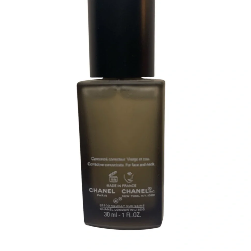 Chanel Le Lift Pro Contours - Picture 4 of 10